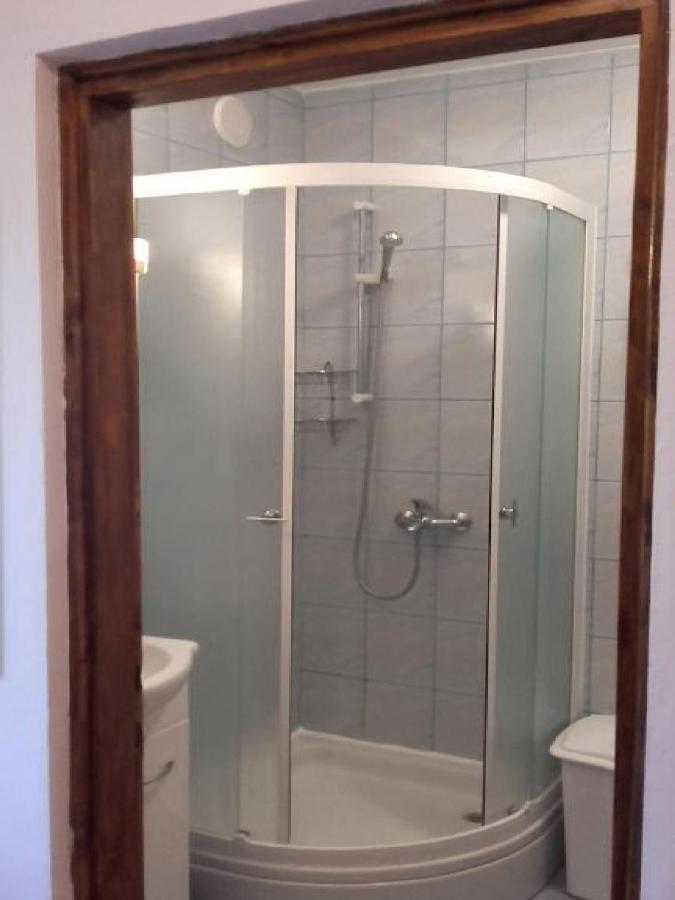 Apartments Smilje I Maslina Gornji Karin Eksteriør billede